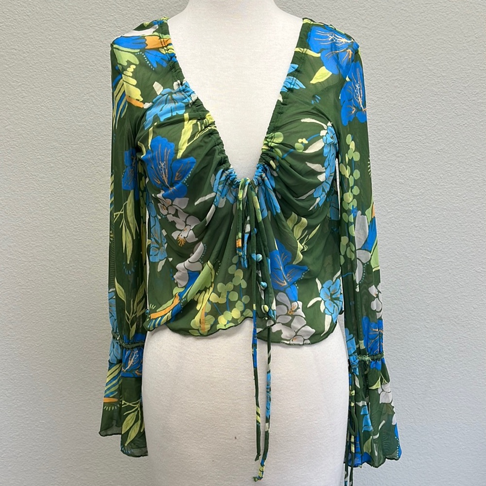 Free People Of Paradise Floral Bell Sleeve Top - Picture 7 of 13